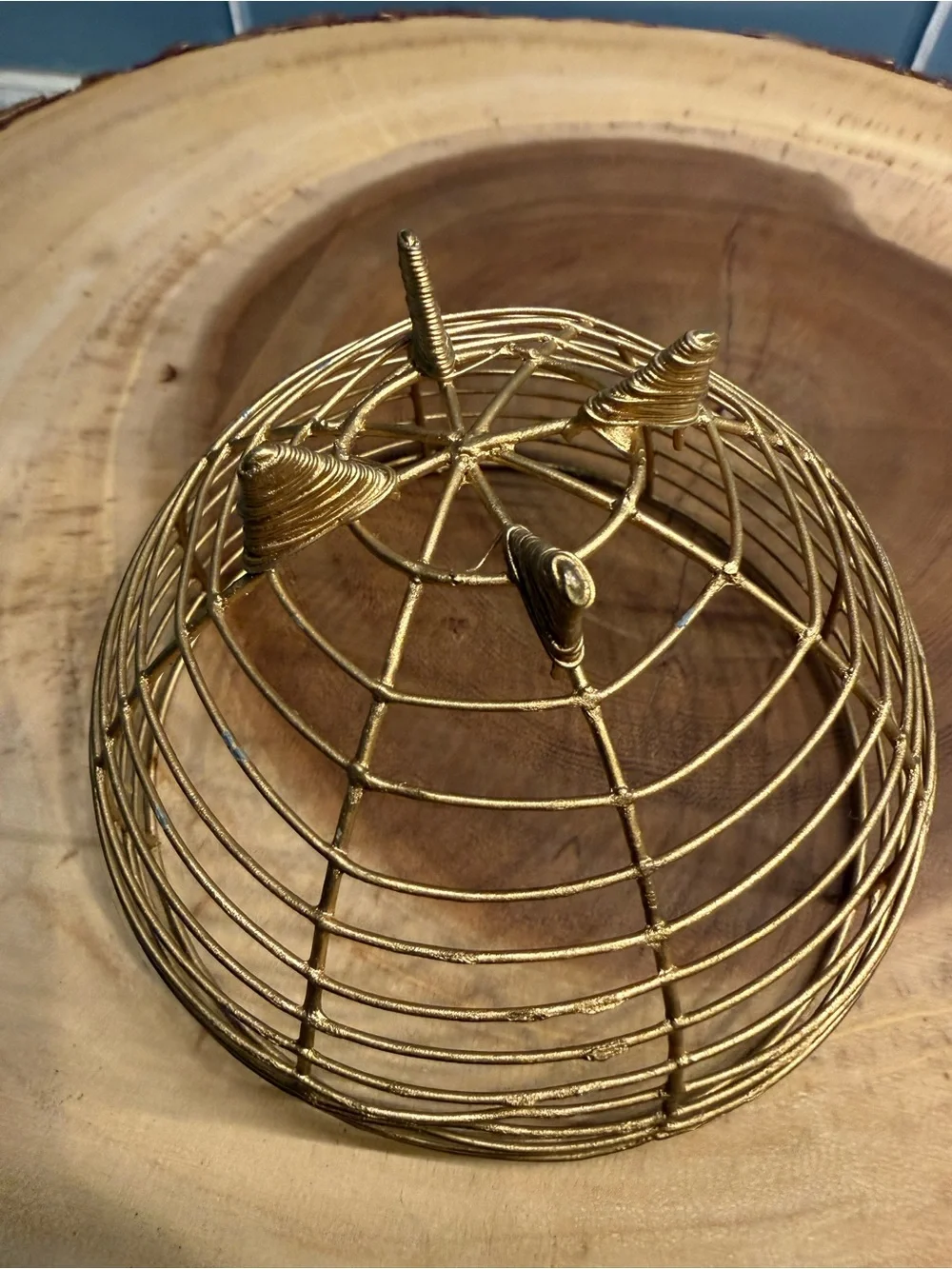 $3 Pier 1 Decorative Gold Wire Basket Small Bowl
